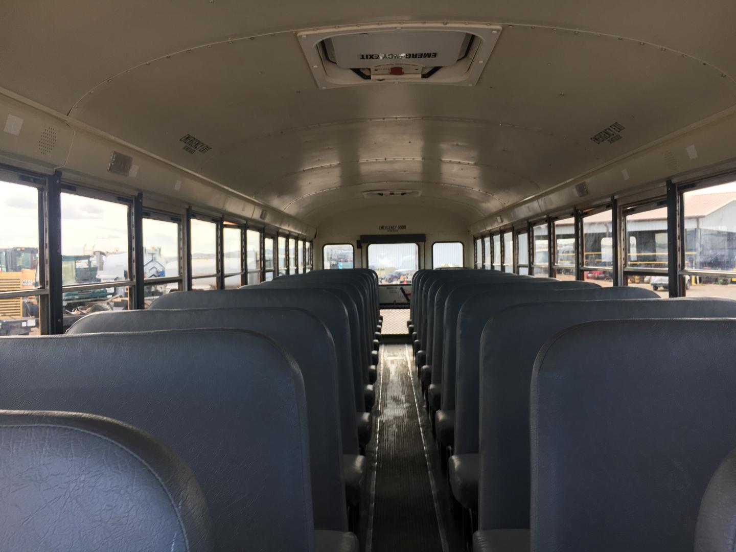 ./imagenes/INVOICE/2019/16448/CAMION ESCOLAR INTERNACTIONAL PB105 (55).JPG